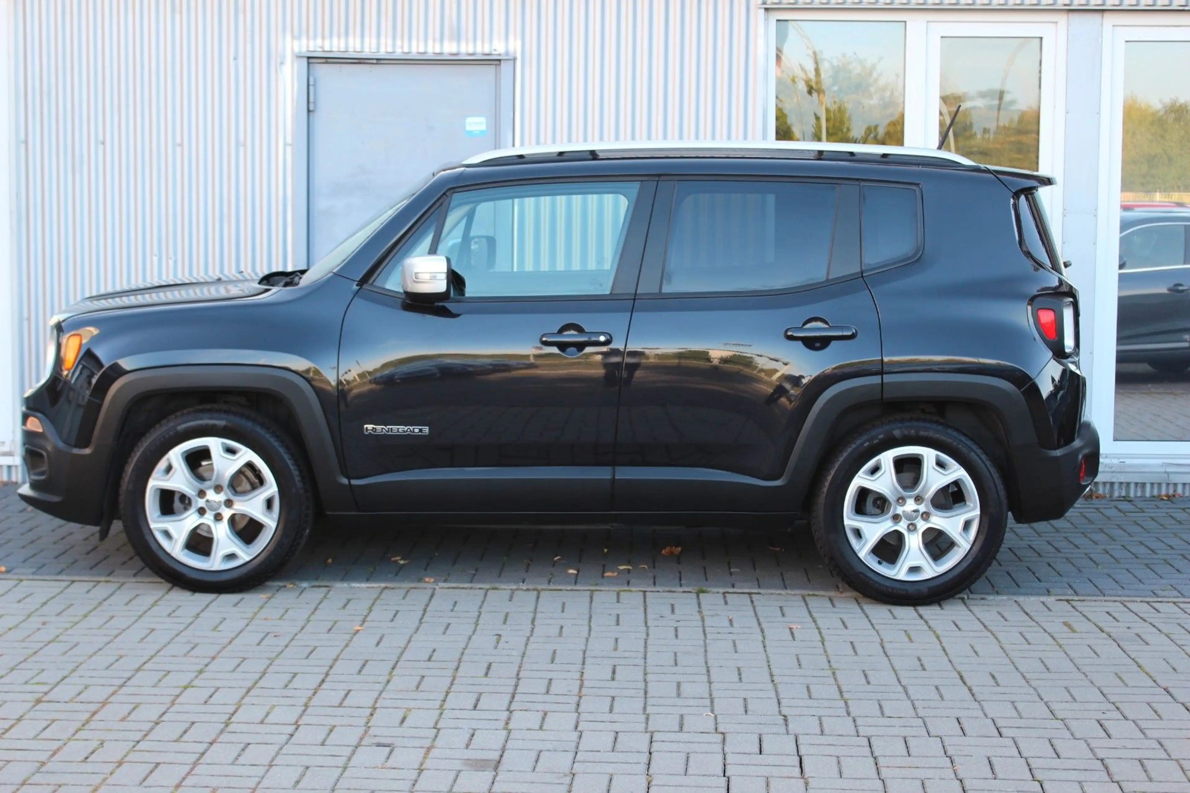 Jeep Renegade 1.4 MultiAir Limited FWD+ACC+Leder — photo 5