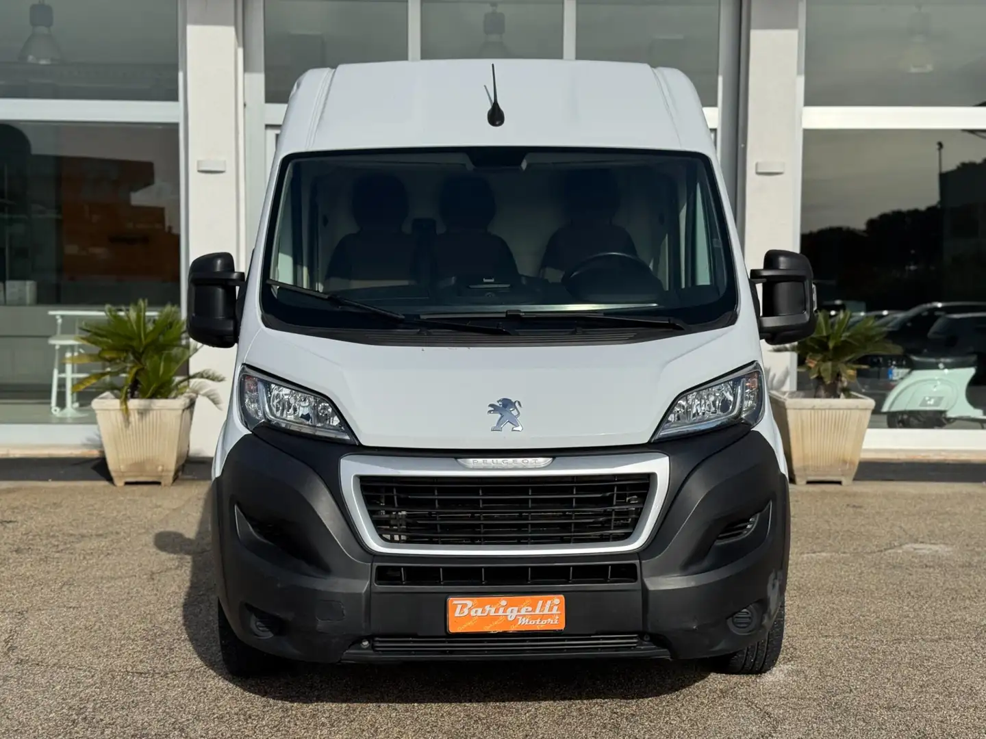 Peugeot Boxer 330 2.2 BlueHDi 140 S&S PC-TN Furgone, IVA eslusa Bianco - 1