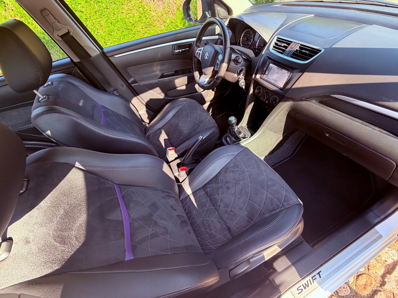 Suzuki Swift 1.2 Style EASSS Leer Navi Airco 5-drs — photo 24