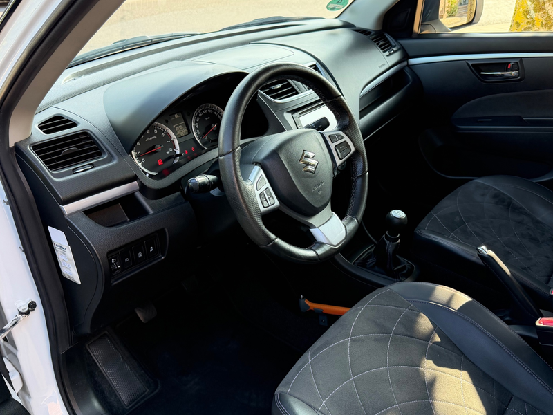Suzuki Swift 1.2 Style EASSS Leer Navi Airco 5-drs — photo 11