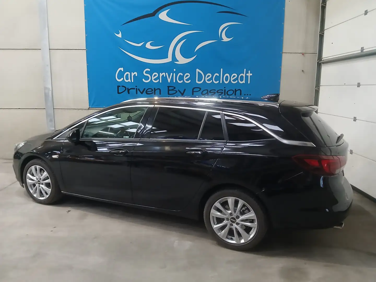 Opel Astra Astra 1.6 BiTrb D (CDTI) Start/Stop Sports Tourer Dynamic Noir - 2