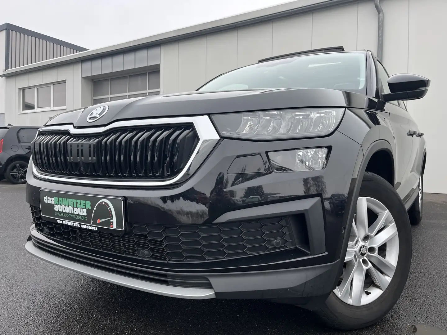 Skoda Kodiaq 2.0 TDI DSG 4x4 Ambition 219€ m.20% Anz. AHK STH Noir - 1