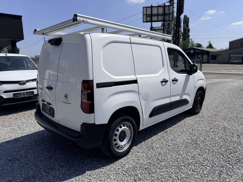 Peugeot Partner 1.5 BlueHDi 3 places **12 MOIS DE GARANTIE** CLIM — photo 4