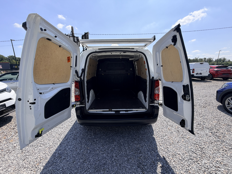 Peugeot Partner 1.5 BlueHDi 3 places **12 MOIS DE GARANTIE** CLIM — photo 7
