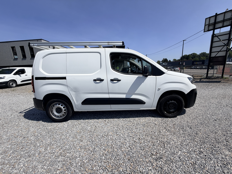 Peugeot Partner 1.5 BlueHDi 3 places **12 MOIS DE GARANTIE** CLIM — photo 3
