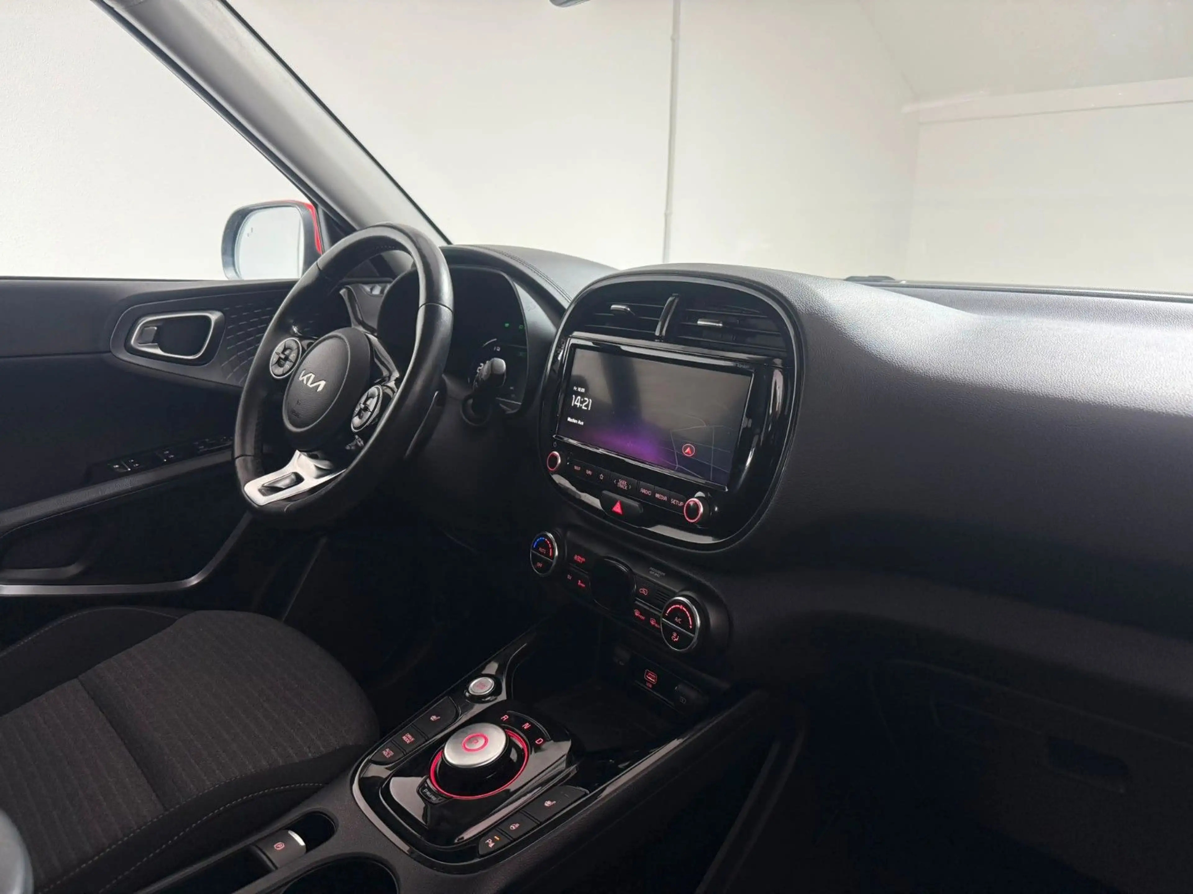 Kia Soul e-Soul Spirt 64kWh Garantie07/29|SOH97%|WäP|11kW — photo 11