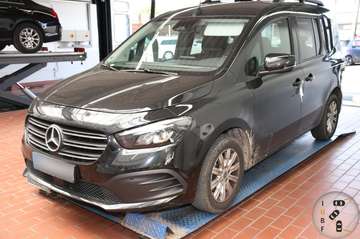 T -Klasse 180 d Leder Navi Edition