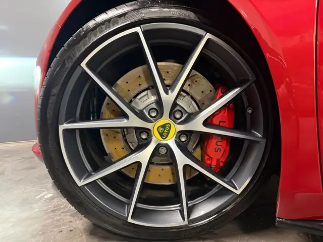 Lotus Emira view 17