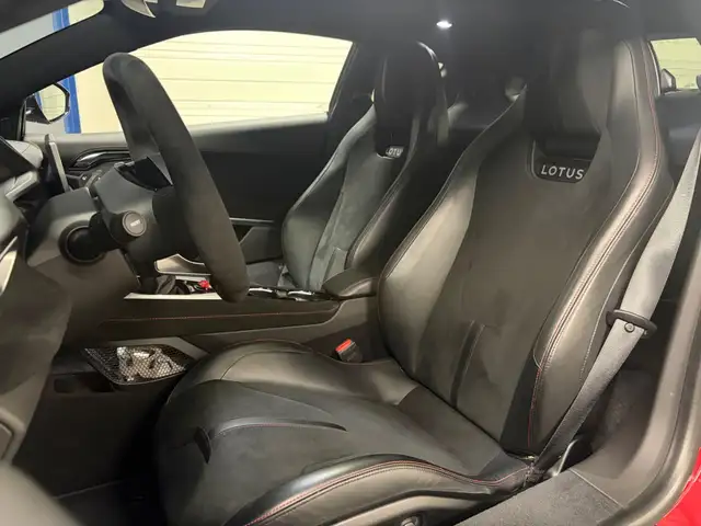 Lotus Emira view 4