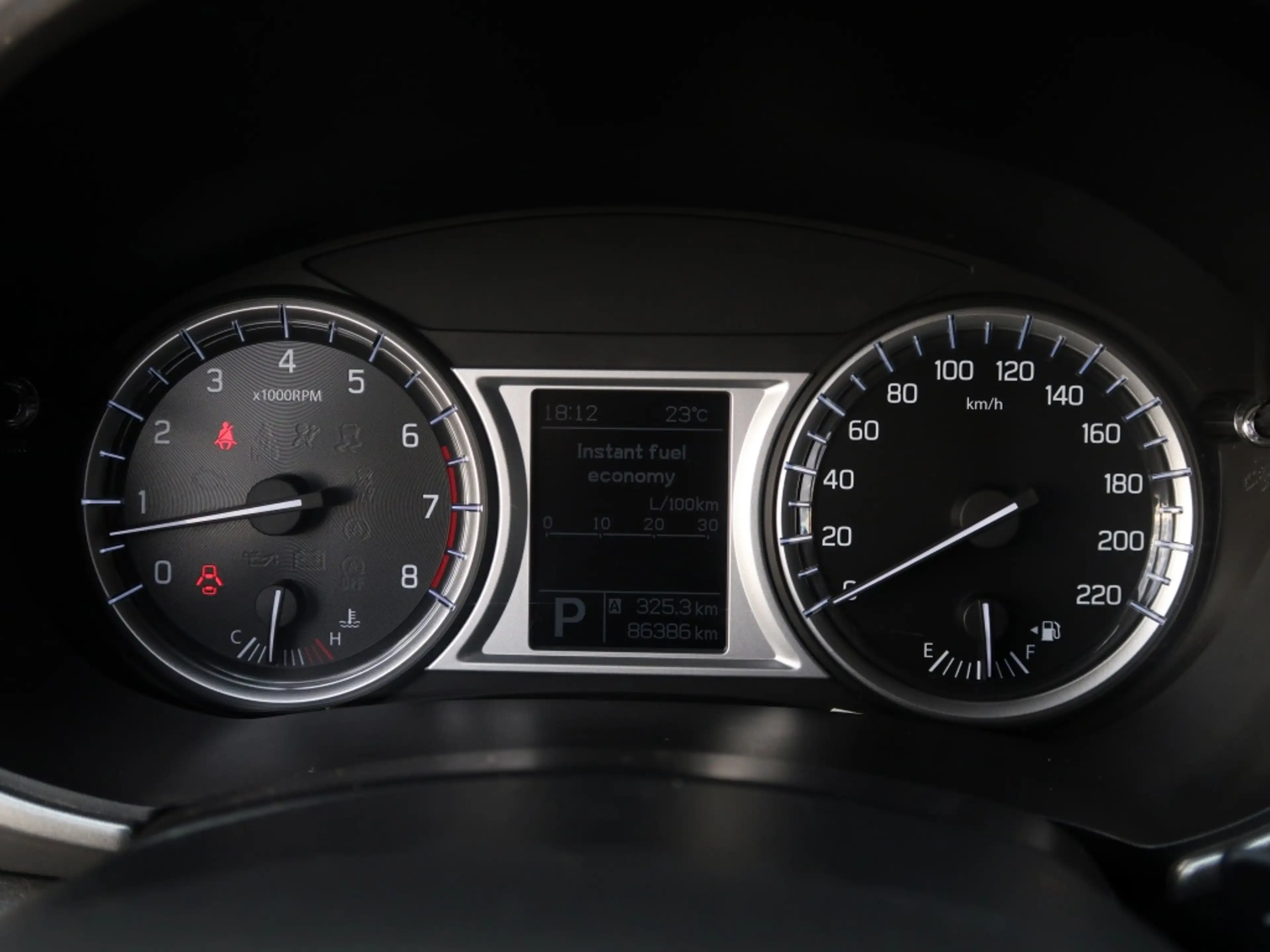 Suzuki Vitara 1.6 Exclusive | Trekhaak | Navigatie | Cruise Cont — photo 14