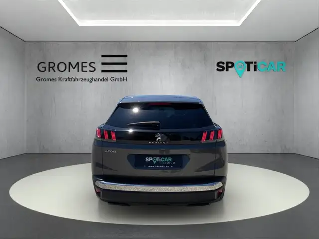 Peugeot 3008 view 4