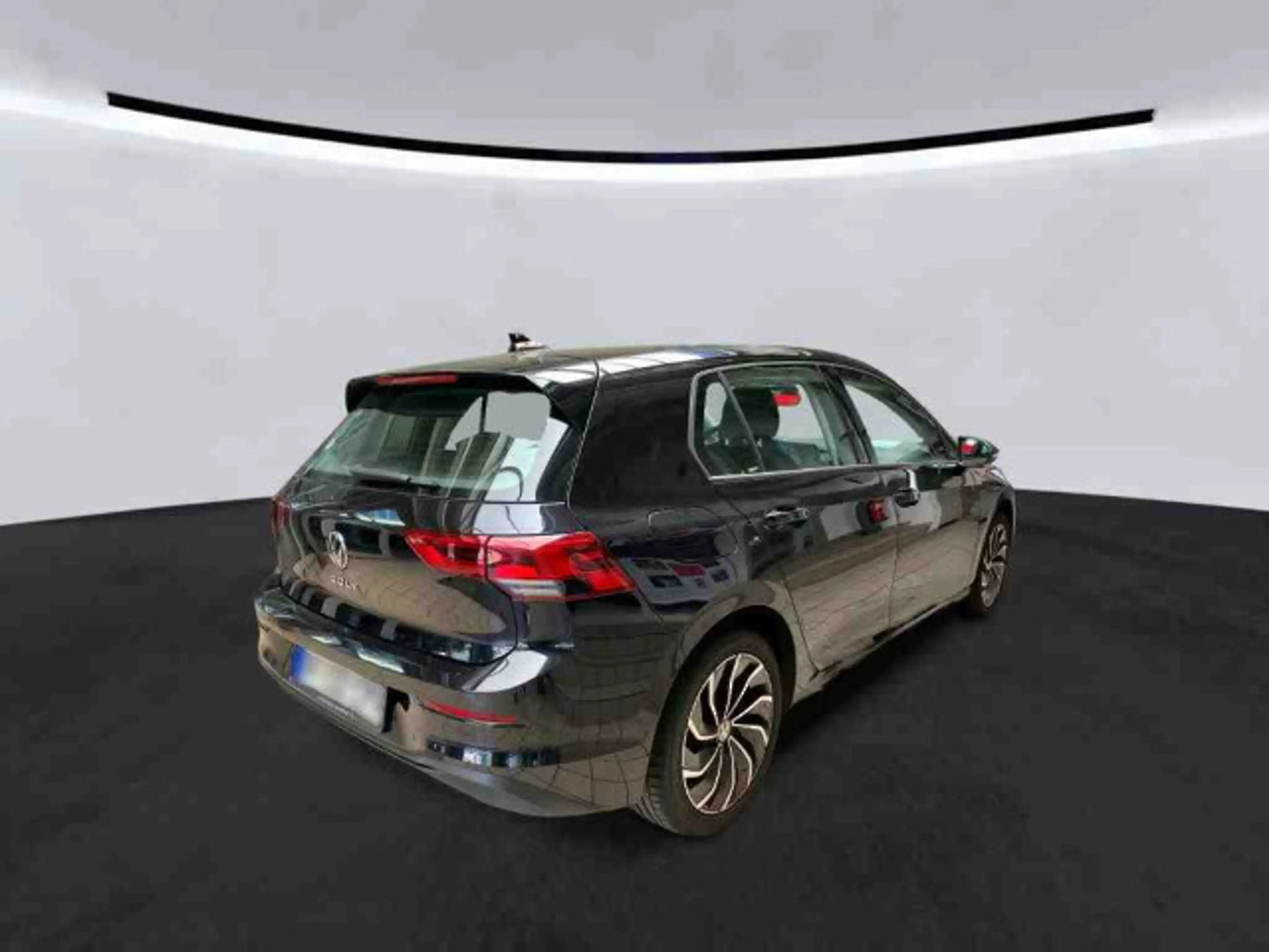 Volkswagen Golf VIII 2.0 TDI Life DSG *ACC*NAV*LED*PDC*SHZ* — photo 4