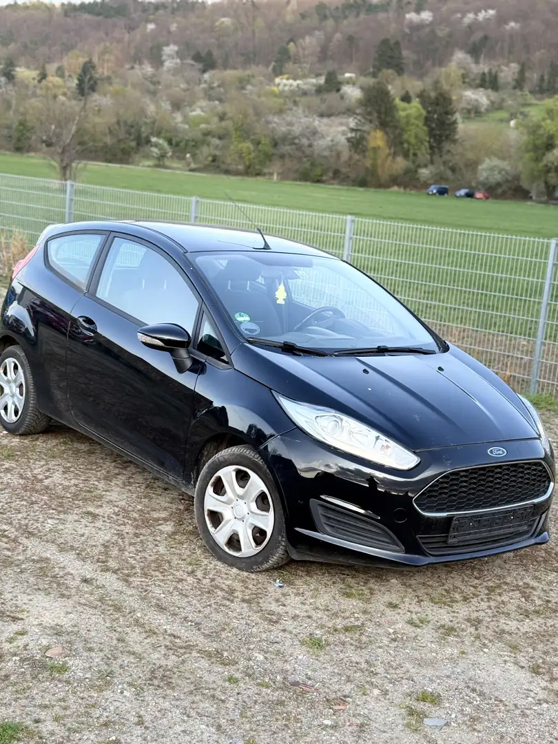 Ford Fiesta Trend Schwarz - 1