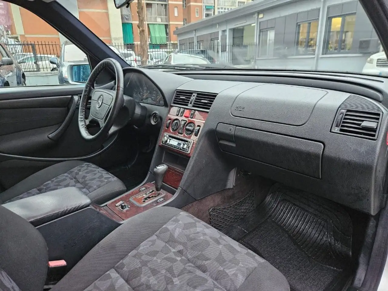 Mercedes-Benz C 180 cat Classic, foto 11