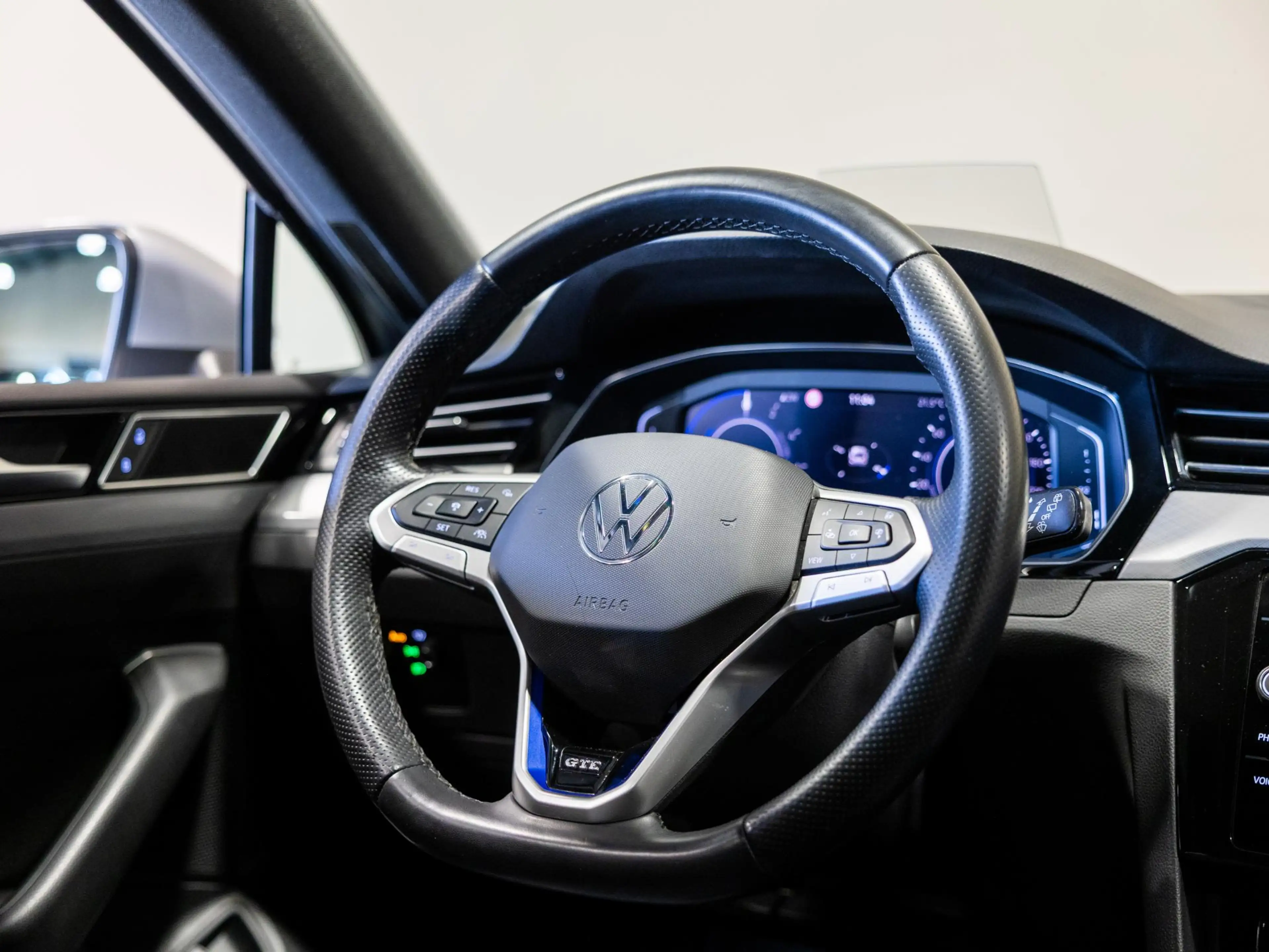 Volkswagen Passat Variant 1.4 TSI PHEV GTE Business / 218pk / Panorama dak / — photo 41