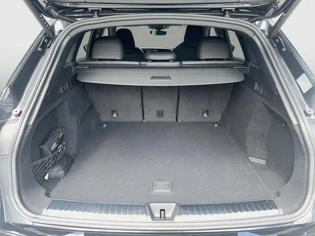 Audi Q5 view 19