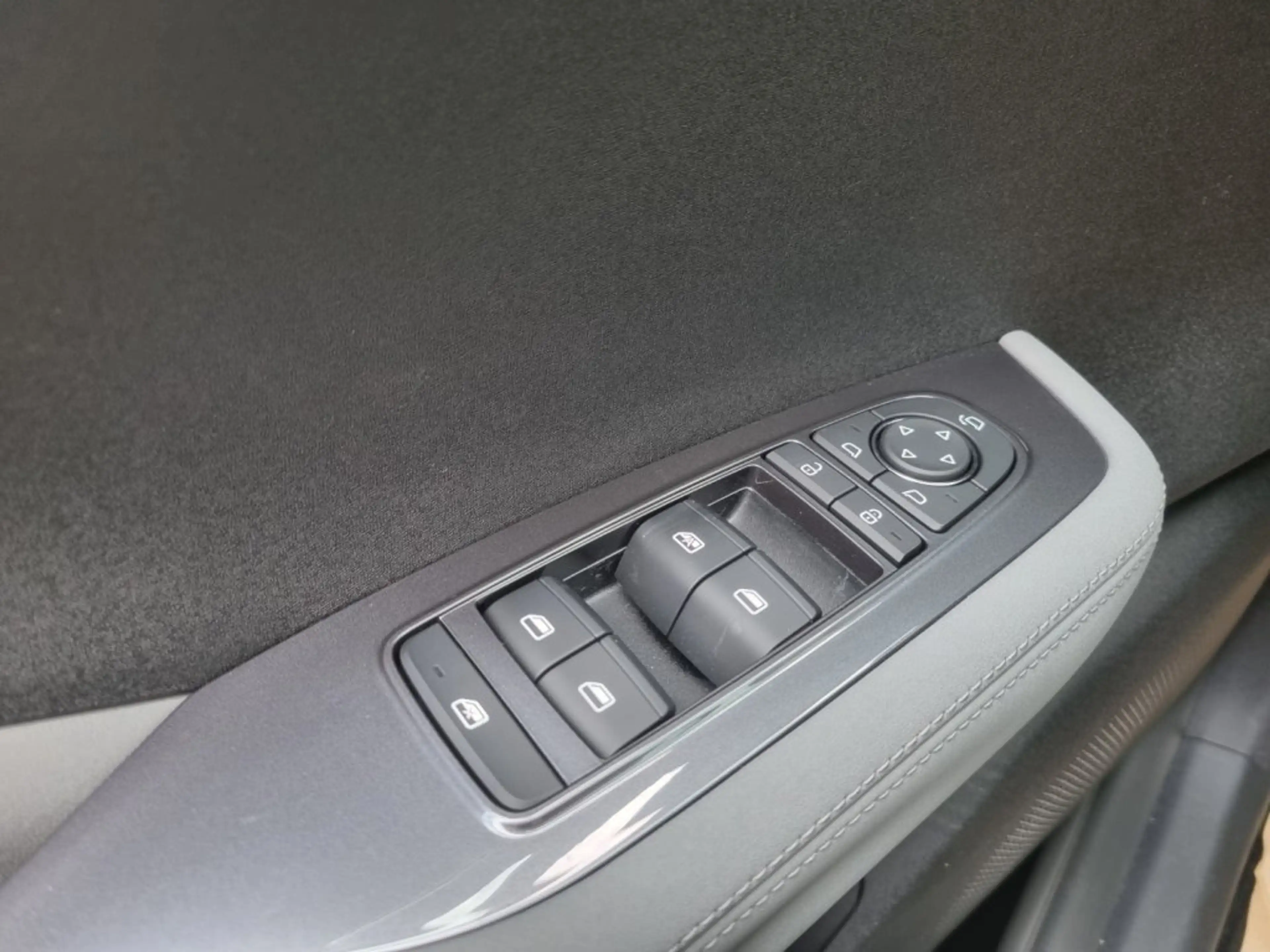 BYD Dolphin Surf Boost — photo 7