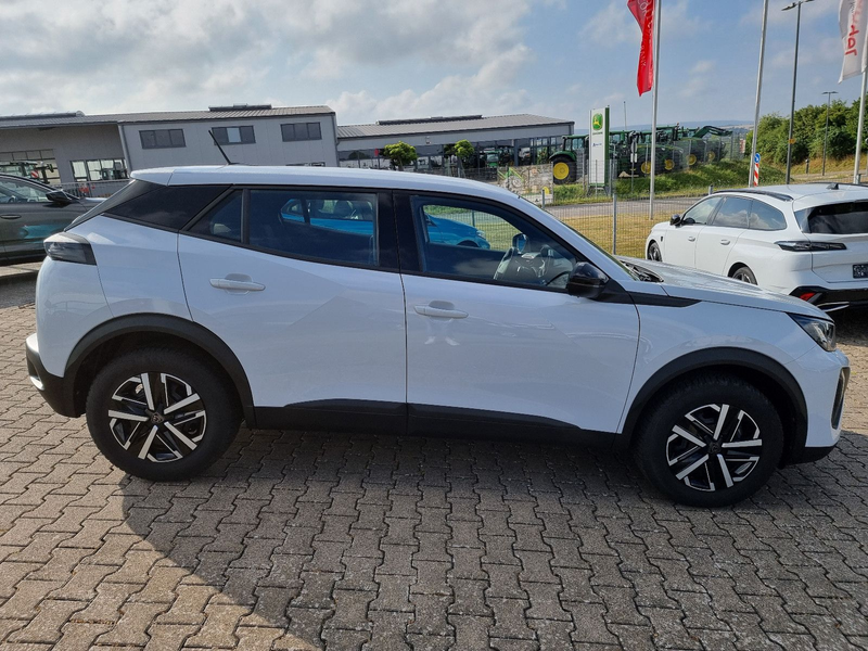 Peugeot 2008 Active Hybrid 136 -- KLIMA-CARPLAY-SHZ-PDC — photo 7