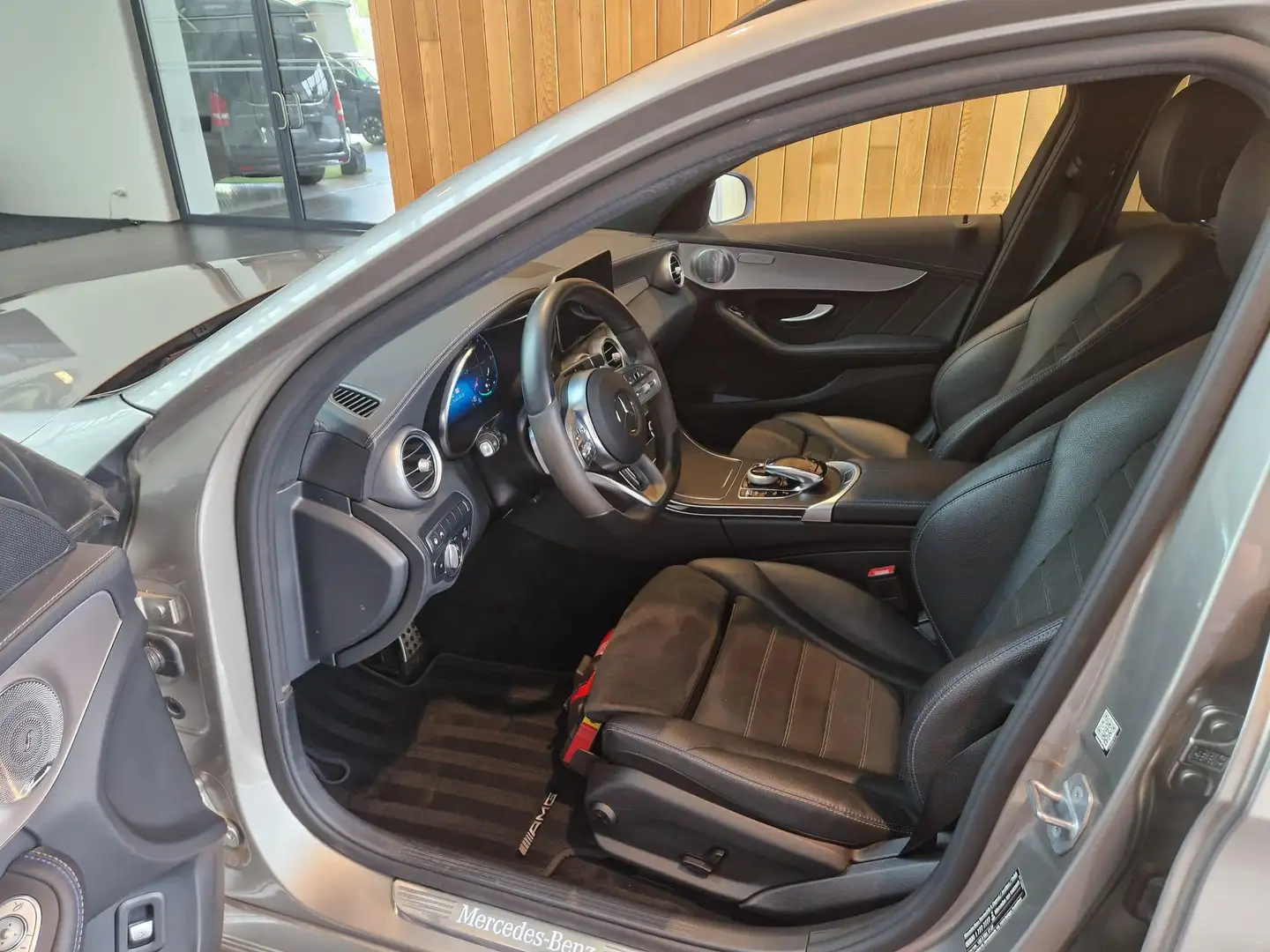 Mercedes-Benz C 300 DE Break AMG Line | Burmester | Nightpack | Verwar Plateado - 2