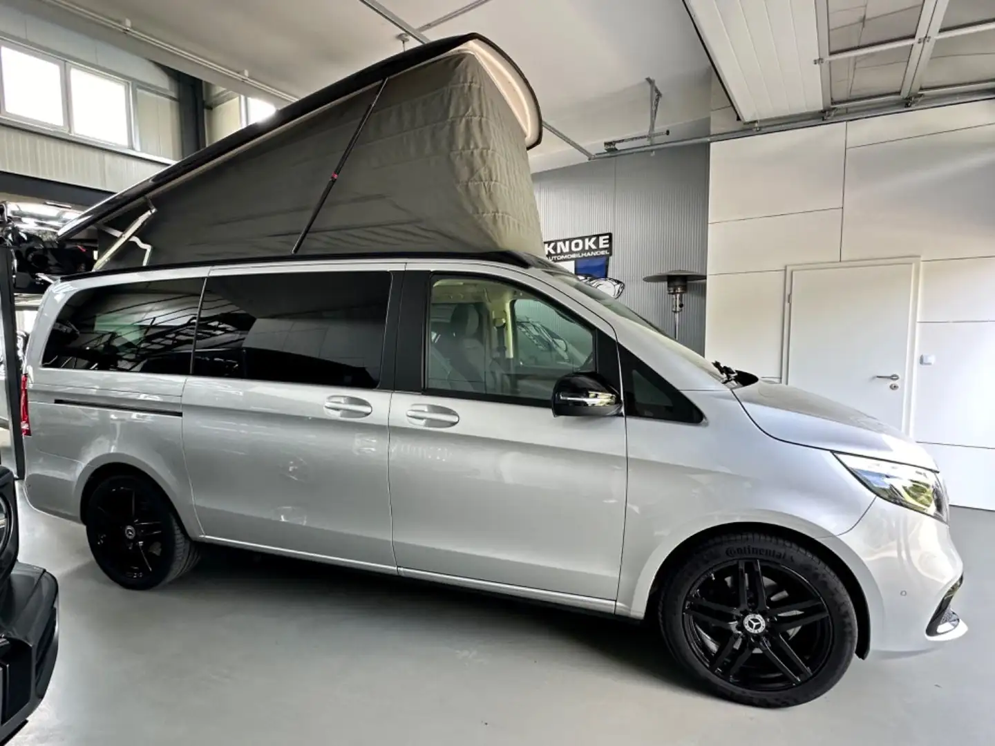 Mercedes-Benz V 300 d EDITION Marco Polo Stdhzg./Navi/LED/Leder Stříbrná - 2
