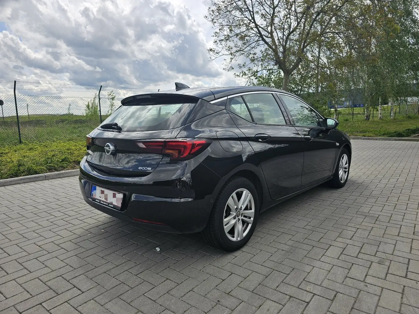 Opel Astra 1.0 Turbo ECOTEC Innovation Start/Stop Zwart - 2
