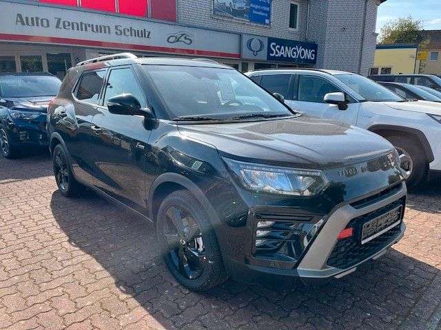 SsangYong Tivoli TIVOLI GRAND 1,5 BLACKLINE 4x2