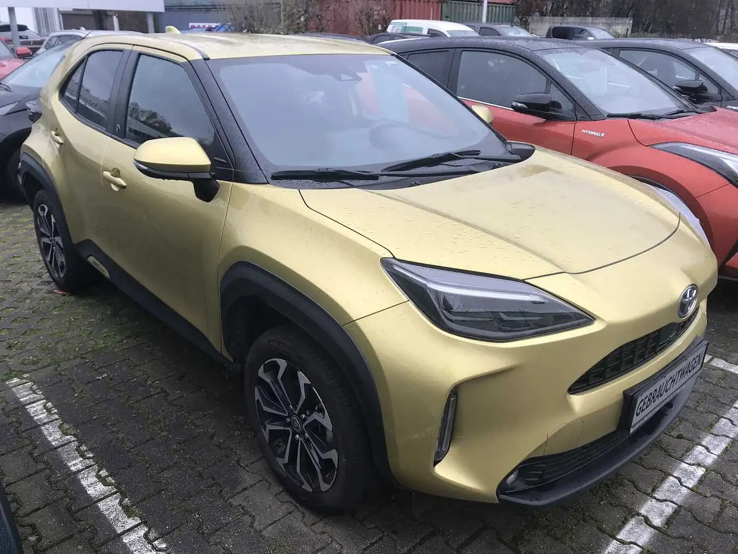 Toyota Yaris Cross Hybrid 1.5 VVT-i Team Deutschland Gold - 1