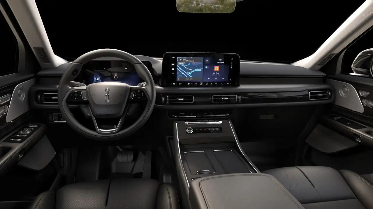 Lincoln Aviator снимка Lincoln Aviator