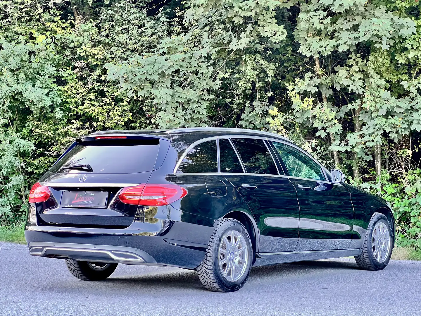 Mercedes-Benz C 180 d Avantgarde T LED*NAVI*LEDER*SITZH.*TEMPOMAT* Schwarz - 2
