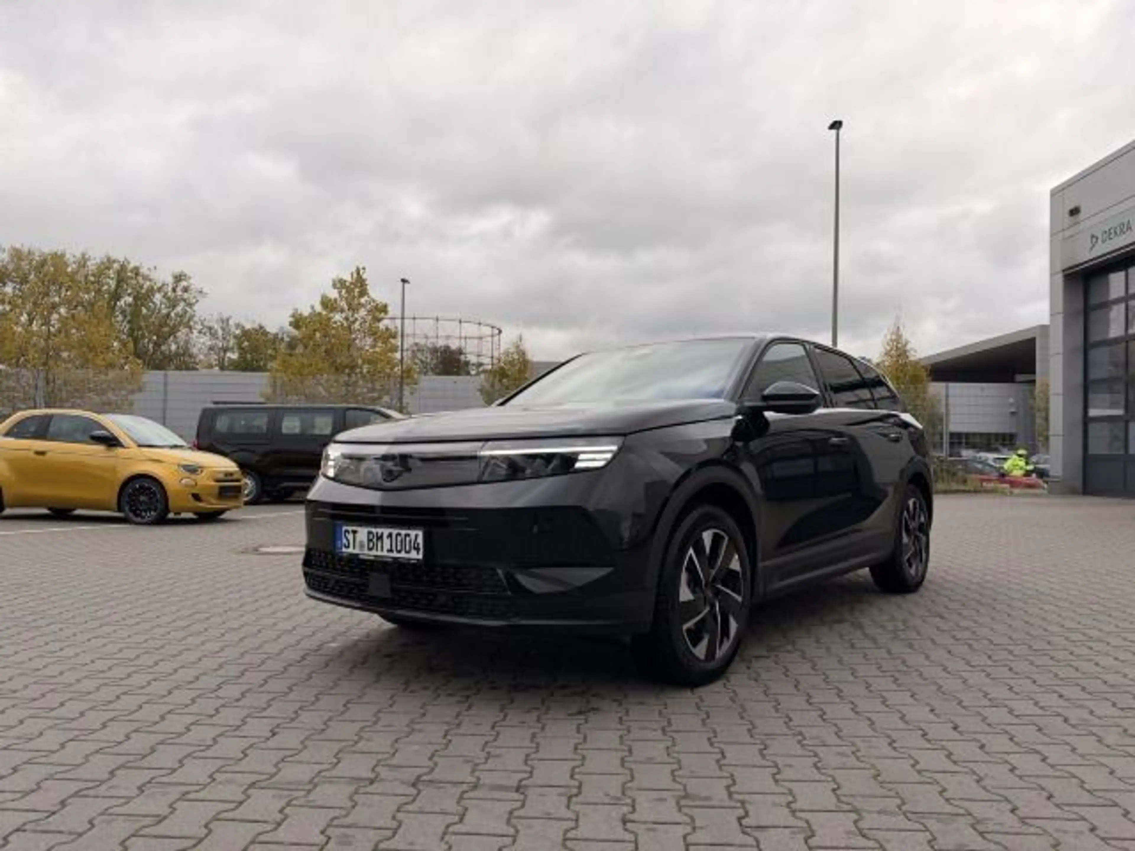 Opel Grandland Hybrid GS *AHK/HuD/Focal/GJR* — photo 2