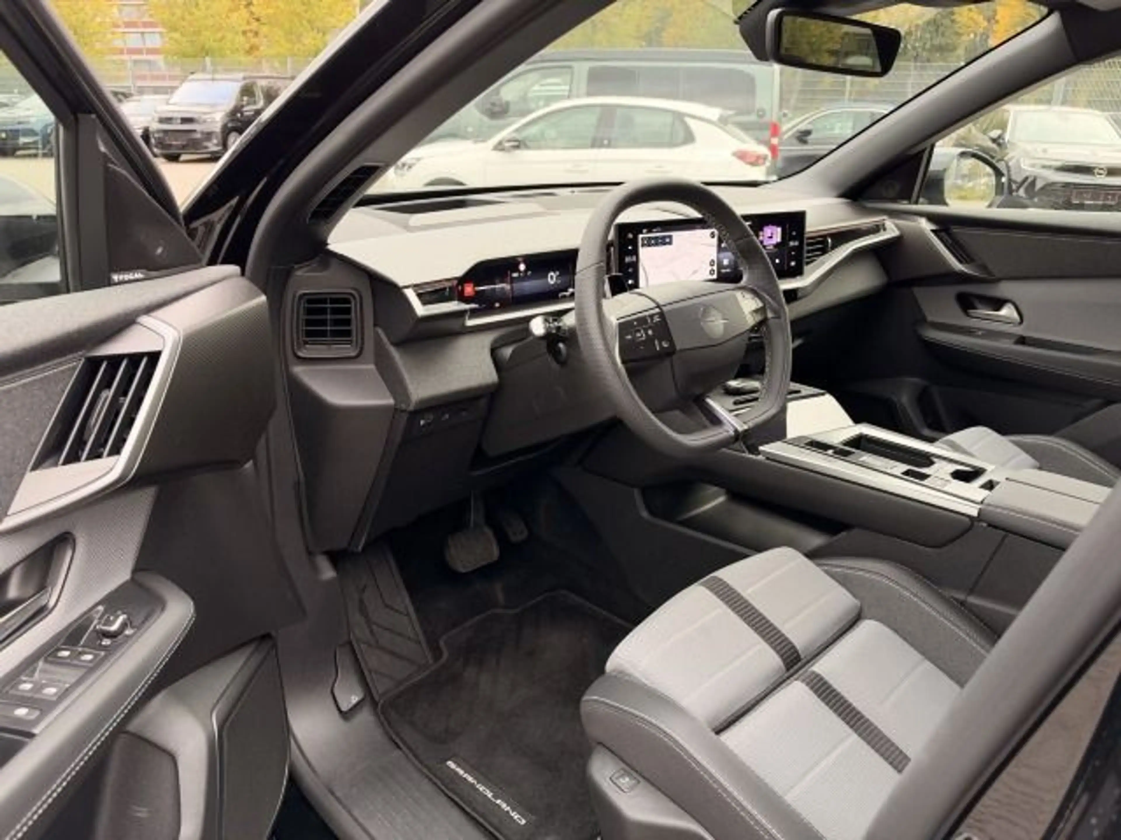 Opel Grandland Hybrid GS *AHK/HuD/Focal/GJR* — photo 5