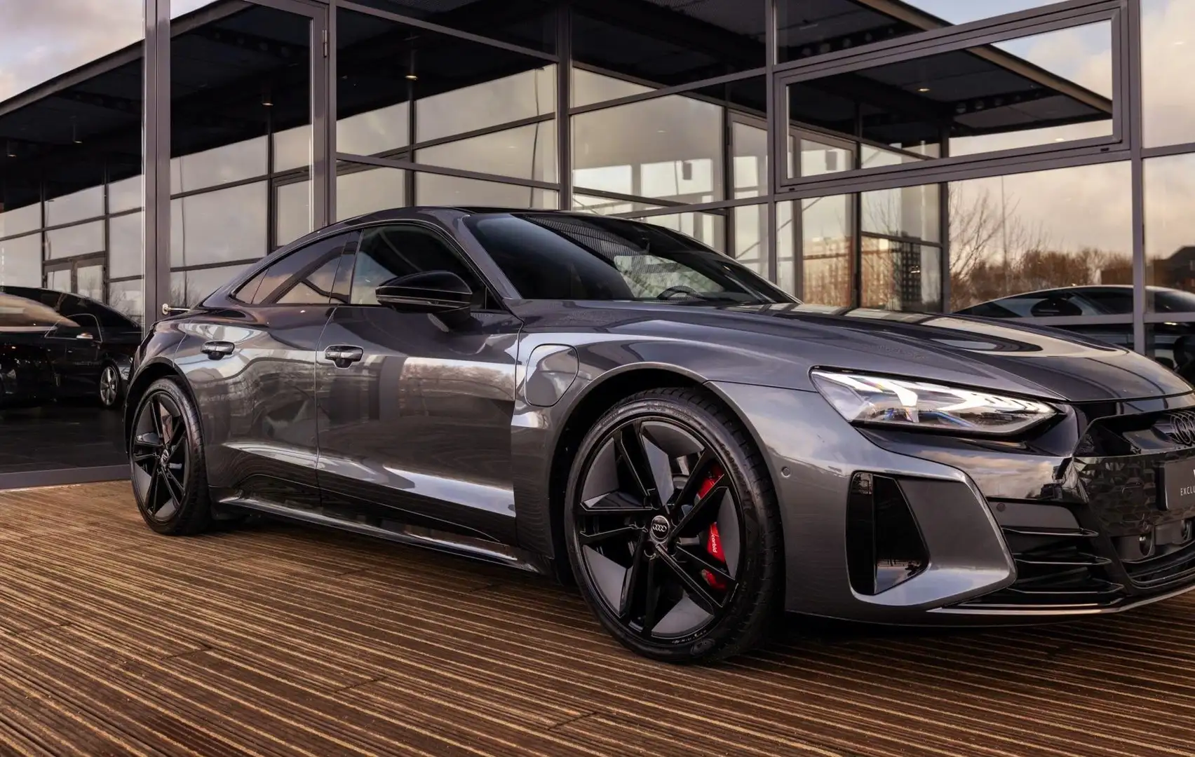 Audi RS e-tron GT quattro - 1