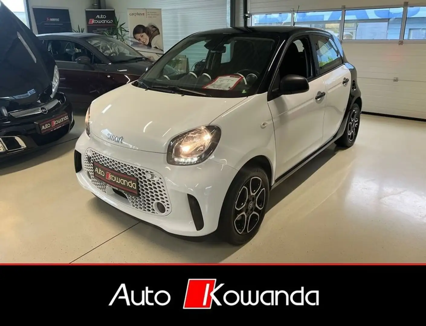 smart forFour 5tg. EQ 17,6kWh -Top Ausstattung Blanc - 2
