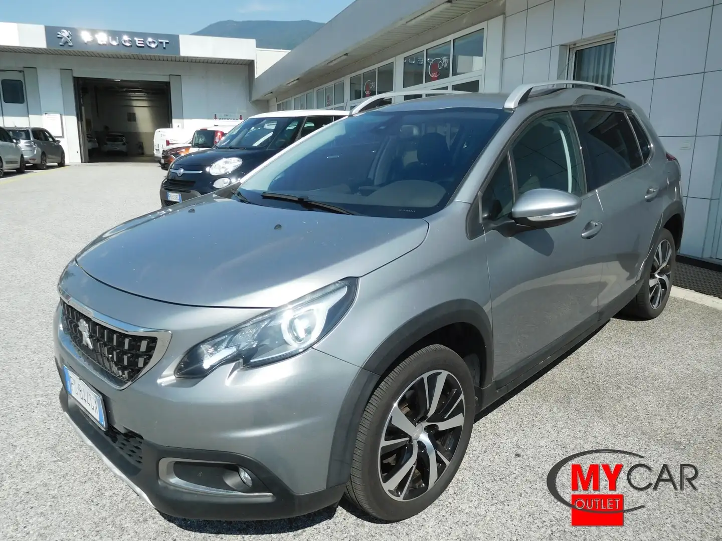 Peugeot 2008 BlueHDi 120cv EAT6 S&S Allure Grigio - 1