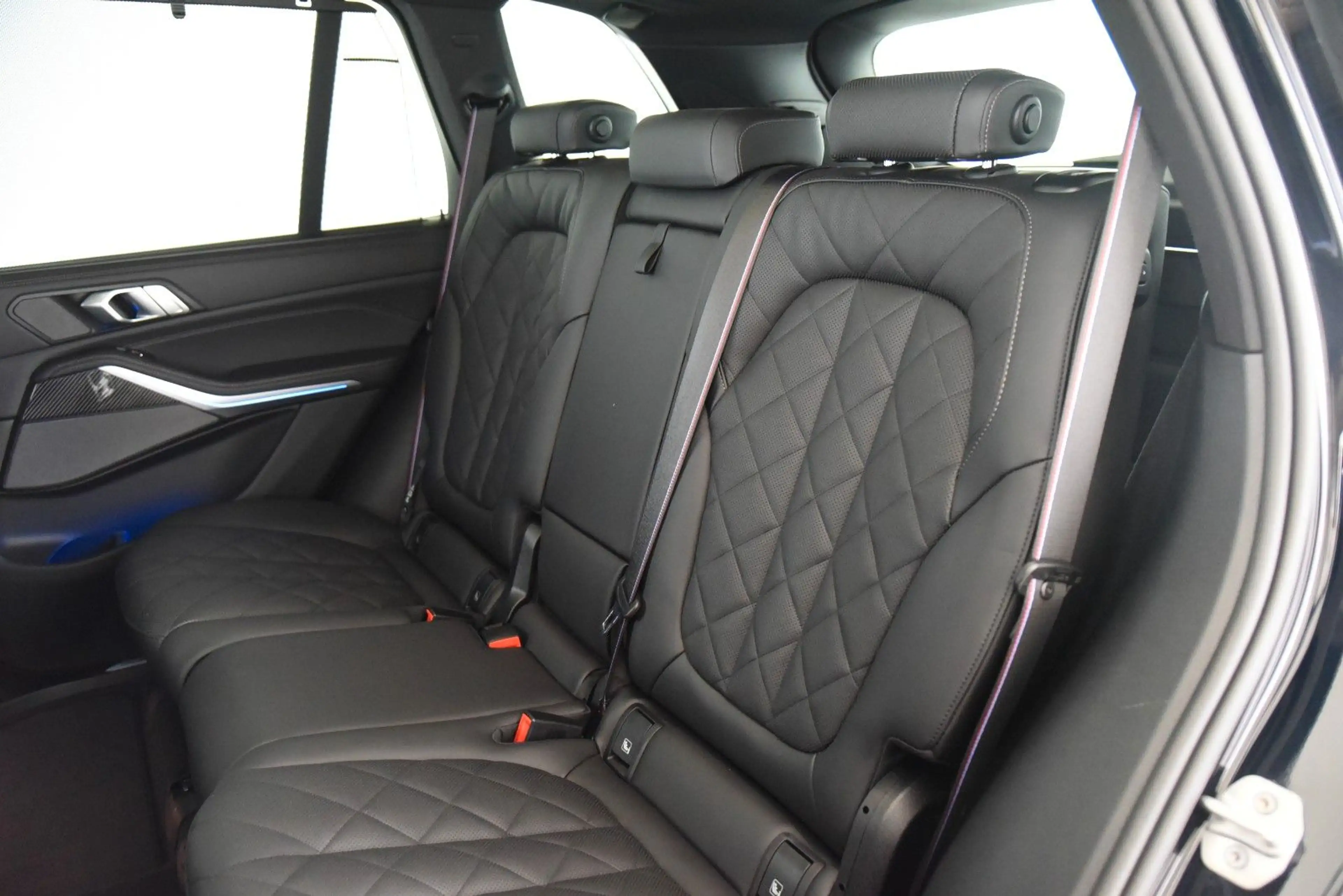 BMW X5 xDrive30d M Sport Pro StandHzg ACC Pano 360° — photo 6