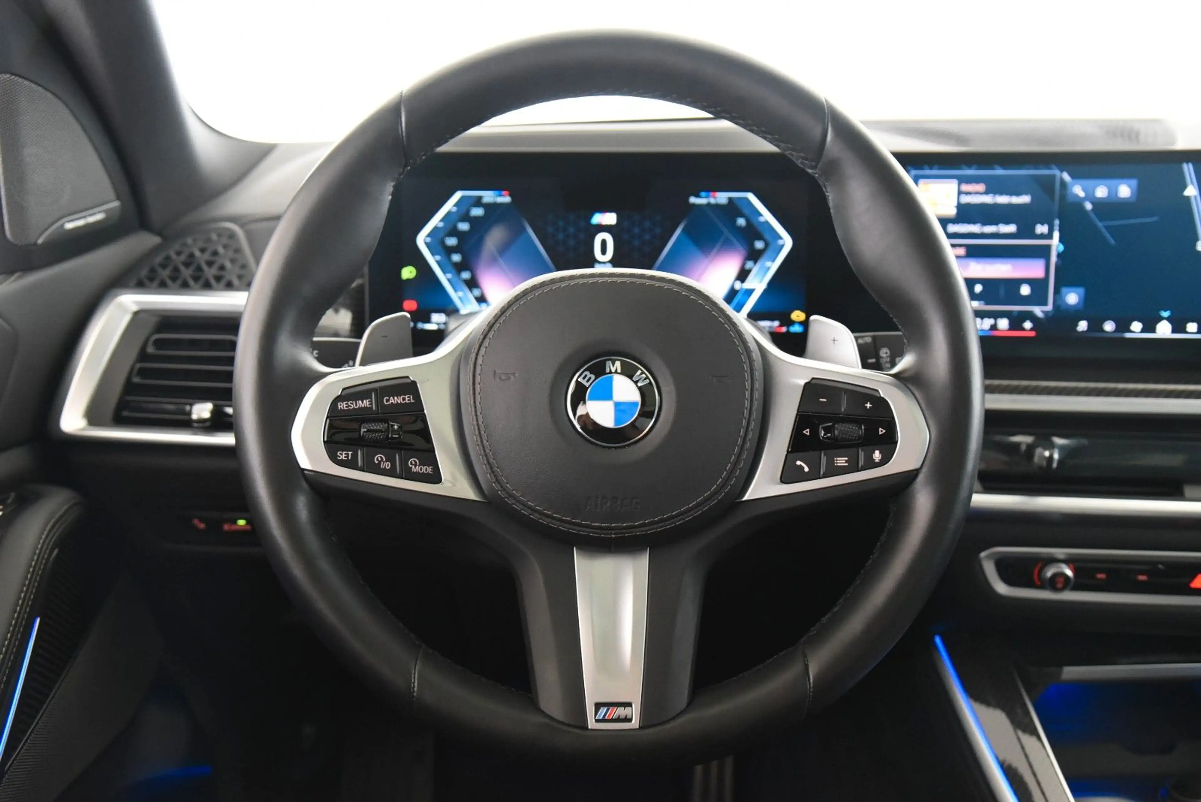 BMW X5 xDrive30d M Sport Pro StandHzg ACC Pano 360° — photo 11