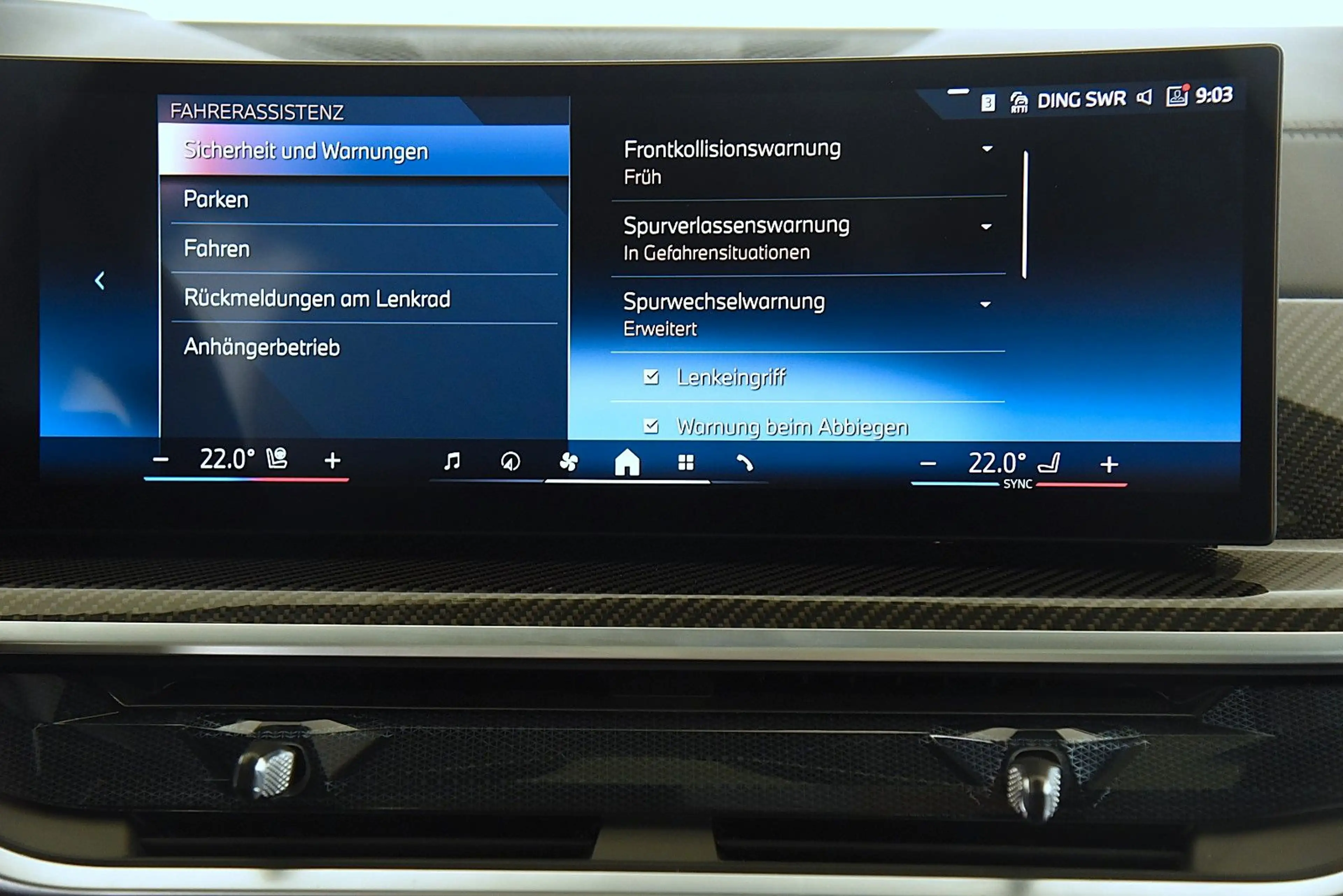 BMW X5 xDrive30d M Sport Pro StandHzg ACC Pano 360° — photo 15