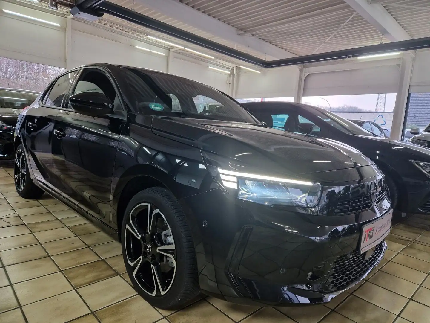 Opel Corsa F GS Automatik-Kamera Schwarz - 2