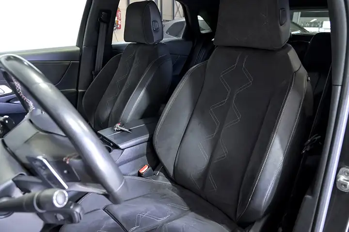 DS 7 Crossback 2021, foto 9