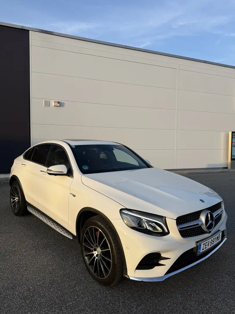 Mercedes-Benz GLC 250 d Coupe 4Matic 9G-TRONIC AMG Line - 2