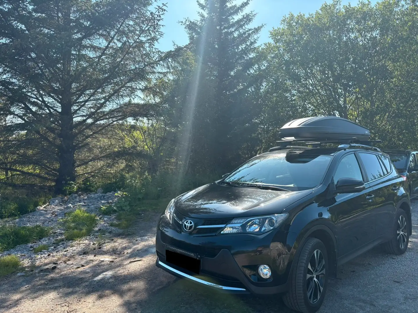 Toyota RAV 4 RAV 4 2.2 D-4D 4x4 Automatik Noir - 1