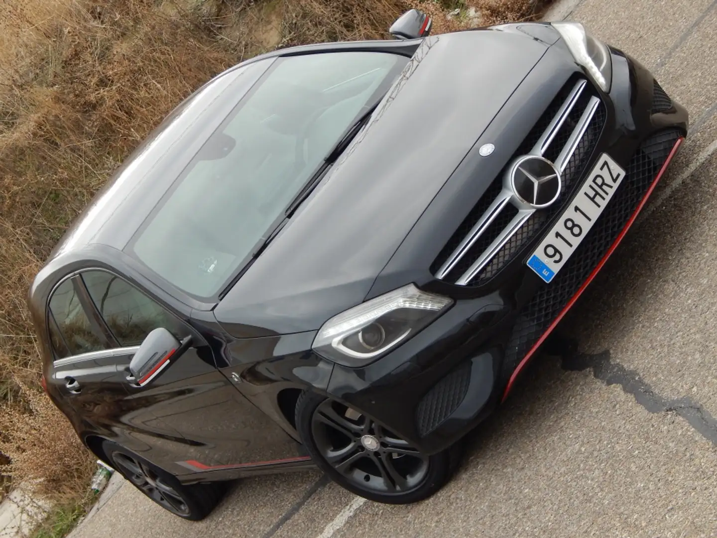 Mercedes-Benz A 180 180CDI BE Urban Negro - 1