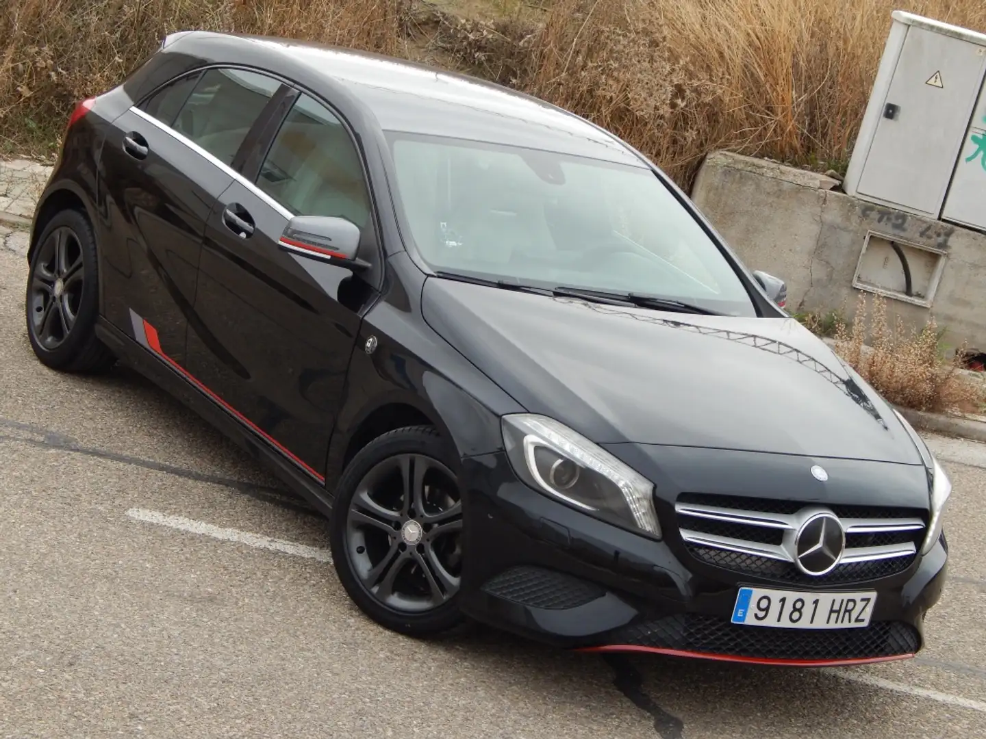 Mercedes-Benz A 180 180CDI BE Urban Negro - 2