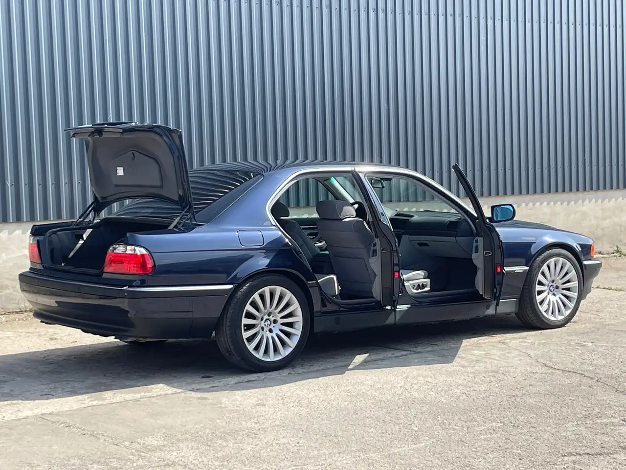 BMW 740 Velours Memory Sitze/ Multifunktionslenkrad/ Xenon, foto 8