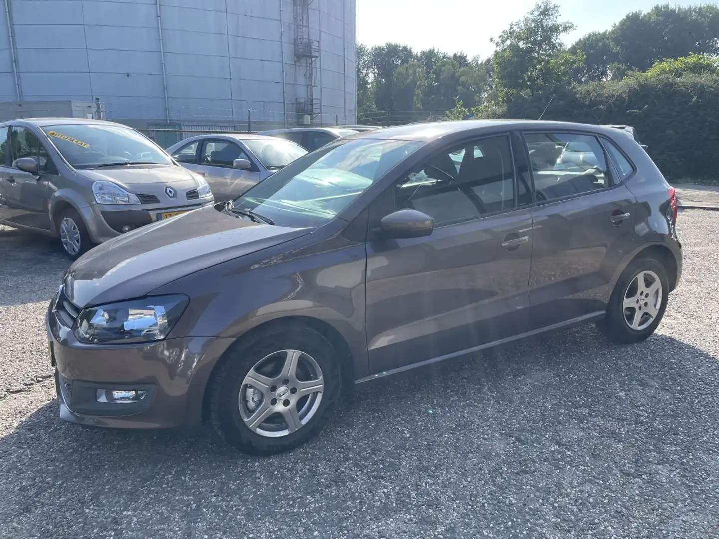Volkswagen Polo 1.4-16v Comfortline AIRCO AUTOMAAT NIEUWE APK Bruin - 2