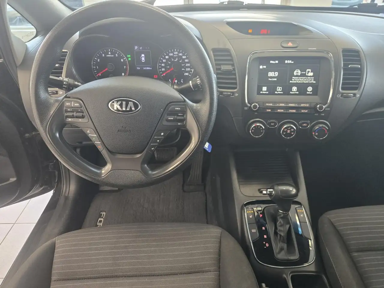 Kia Forte снимка Kia Forte