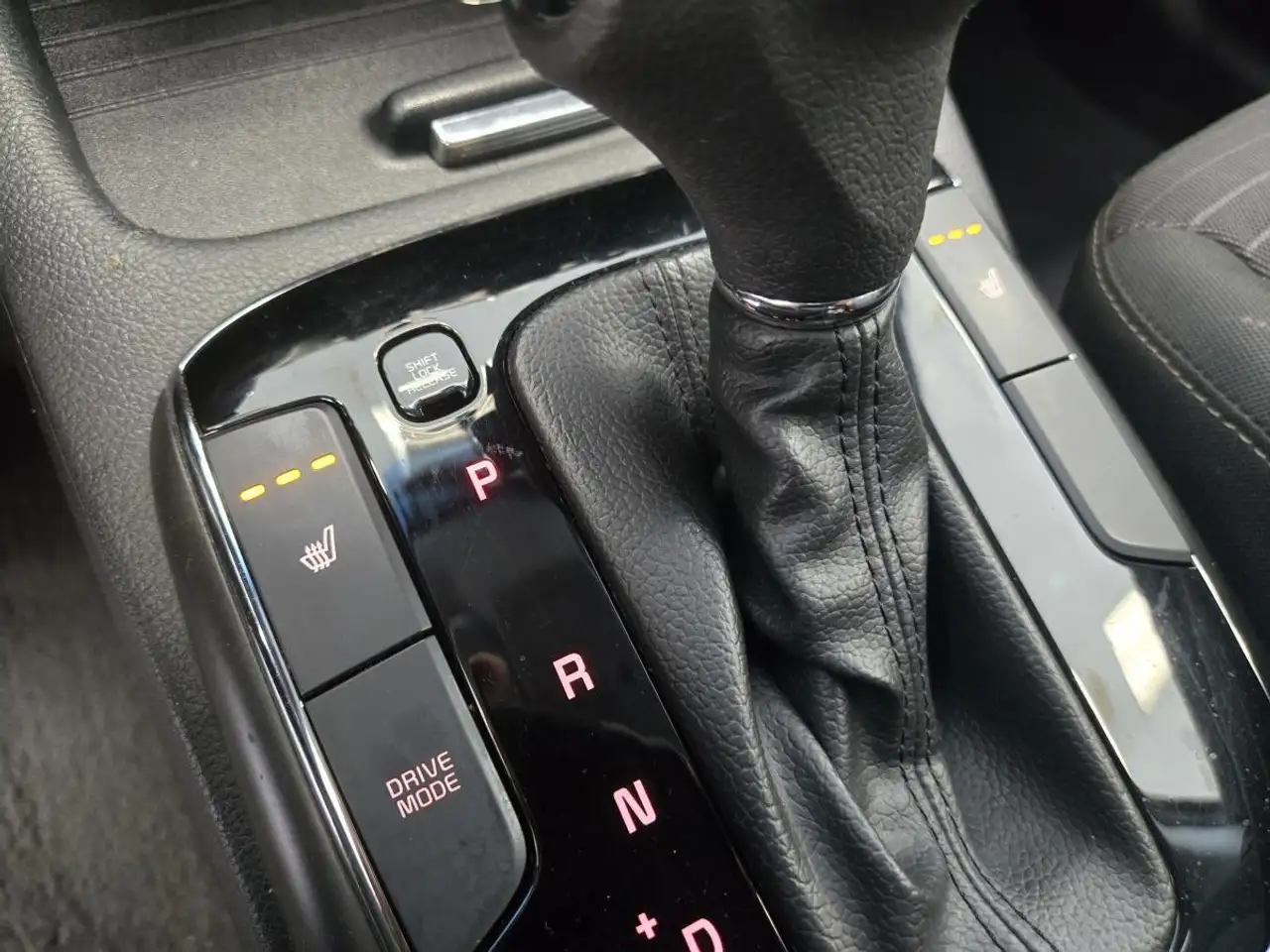 Kia Forte снимка Kia Forte