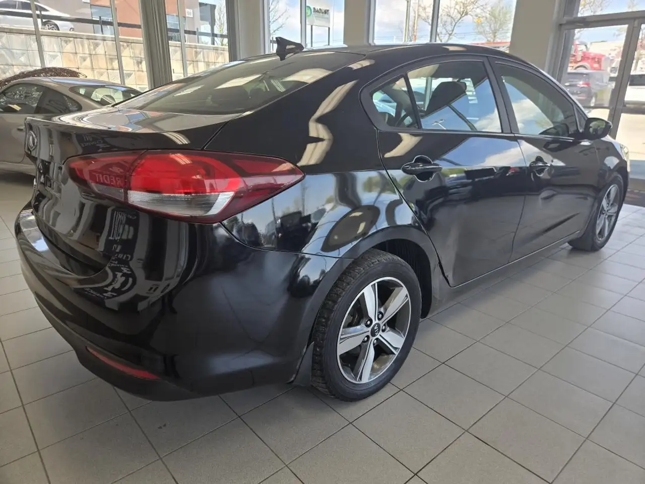 Kia Forte снимка Kia Forte