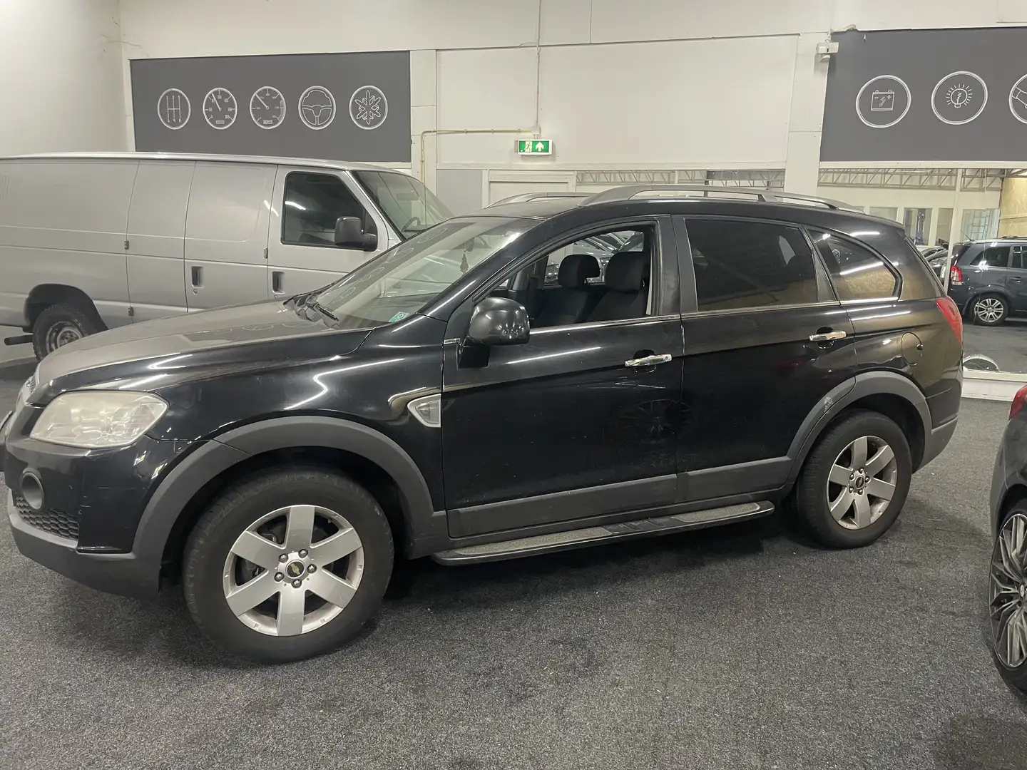 Chevrolet Captiva 2.0 VCDI Style 2WD ( Enjector defect ) Zwart - 1