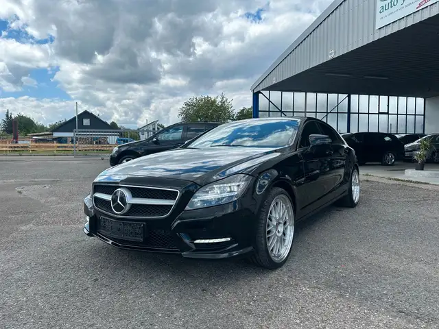 Mercedes-Benz CLS 500 BE 4Matic+ / AMG / LED / MASSAGE / NAVI